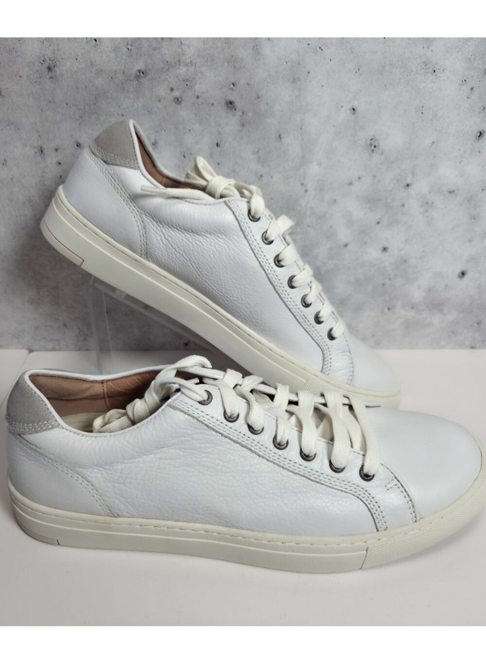 206 Collective Mens White Leather Low-Top Sneakers Size 9 New Without Box